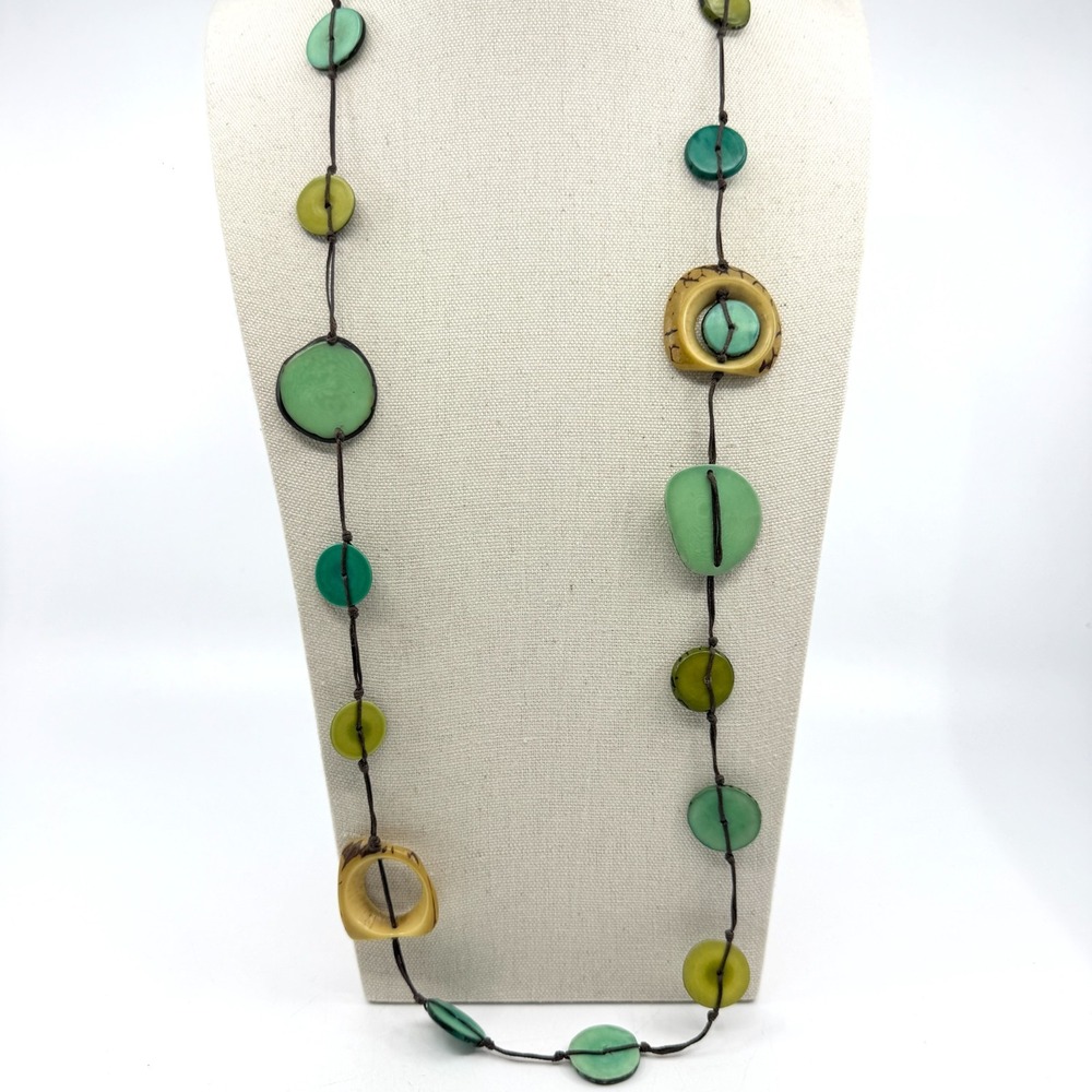 Y2K Green & Yellow Beaded Long Necklace - Boho Summer Fashion Accessory